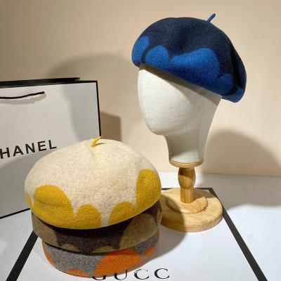 China New Fashion Image Trends Ladies Woolen Two Tone Winter French Beret Hat Hat 100% Hot Artist Painter for sale