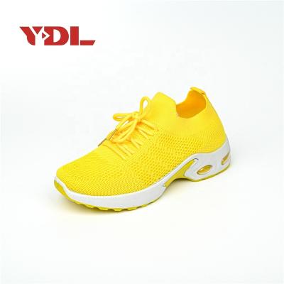 中国 Casual Plus Size Women'S Shoes Gym Walking Ladies Shoes 350v2 Summer Yeezy Sneakers 販売のため