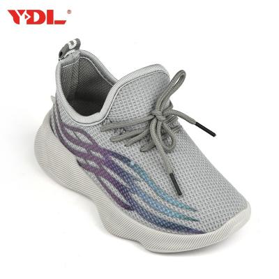 China Factory Wholesale Fashion Yeezy 350 Kids Summer Casual Shoes Boys And Girls Sneakers en venta