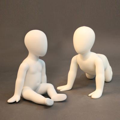 China Fiberglass Sitting Crawling Baby Sitting Mannequins , Child Mannequins for sale