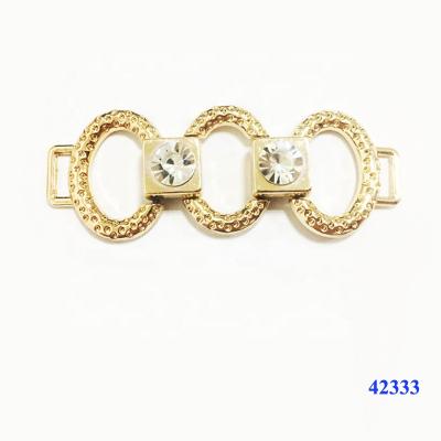 China Shoe Buckle Low Price Shoe Accessories Ladies Metal Sandal Chain Decorative Buckle for sale