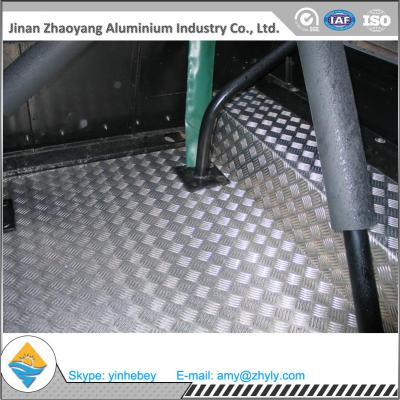 China 2.5mm Aluminium Alloy Sheet Aluminum Stair Checker Plate 5 Bars 3003 H14 / H24 for sale