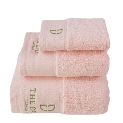 China Promotion Gift Towel Sustainable 100% Cotton 3 Piece Towe Set for sale