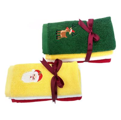 China Eco - Friendly Promotional Wholesale Christmas Gift Towel Set Luxury Gift Towel With Box for sale