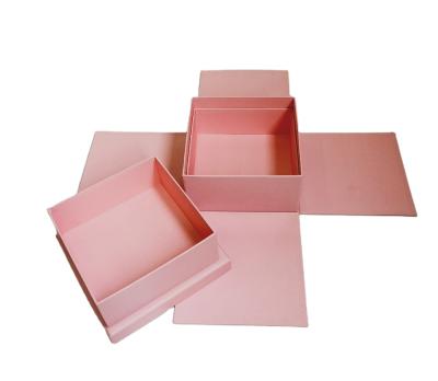 China Wholesale Recyclable Square Flower Gift Boxes Customized Logo Cardboard Paper Packaging Box Gift Boxes for sale