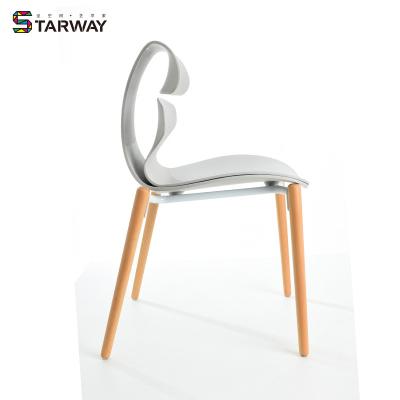 China Wholesale Newest Modern STARWAY Modern Wood Legs Chairs Erganomic PP Plastic Back Dining Chair Manufacturer for sale