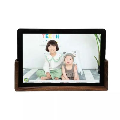 China Wifi Touch Screen Digital Photo Frame 10 Inch Smart Electronic Photo Frame Table for sale