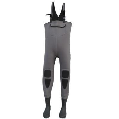 China 100% Waterproof Neoprene Fishing Waterproof Insulated Waders For Men And Women for sale