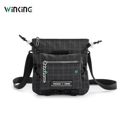 China Custom high quality factory fashion riptop body sling style men's promotional waterproof cross women's unisex messenger ladies cross shoulder bag for sale