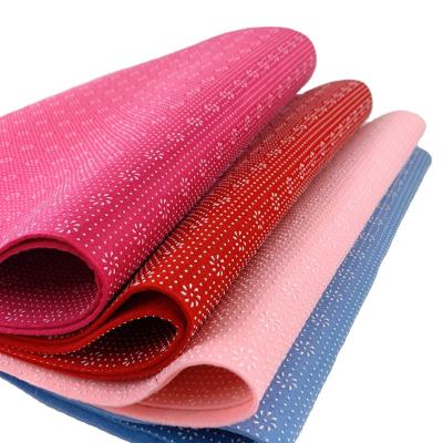 China Durable Non Slip Felt Fabric in 1mm 2mm 3mm 5mm PVC Thick Dots Needle Punched Felt Non Slip Mat Nonwoven Fabric Carpet Made for sale