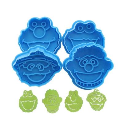 China 4Pcs Stocked Plastic Biscuit Cutters Cartoon Cookie Mold DIY Fondant Pastry Plunger Cake Tools for sale