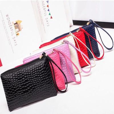 China Fashion Trendy Ladies Purse Clutch Purse Women Girls Wallet Purse and Soft Clutch Purse for sale