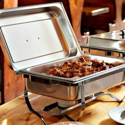 China 2022 Sustainable High Quality Hotel Food Warmer With Large Equipment Golden Chafing Dish On Sale for sale