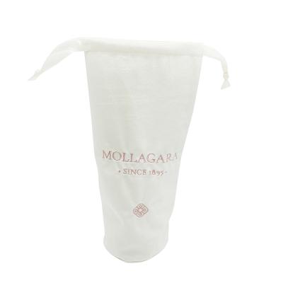 China Recyclable Custom Logo Round Bottom Luxury Velvet Drawstring Logo Embroidery Bath Bottle Packaging Bags for sale