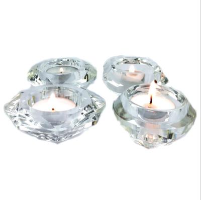 China Antique Imitation Crystal Table Centerpieces Elegant Diamond Shape Wedding Crystal Candle Holder for sale