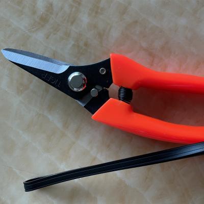 China 7'' Fast Delivery Sharp Carbon steel Steel Blades Garden Hand Held Pruning Shears With Anti Slip Handle for sale