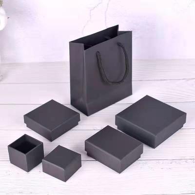 China Recycled Materials Handmade Custom Black Cardboard Gift Jewelry Boxes Bags Cardboard Necklace Rings Earrings Bracelets Packaging Boxes for sale