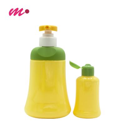 China Hot Selling100ml 300ml 500ml Plastic Large Capacity Shampoo Lotion Hand Sanitizer Travel Bottle Set For Child for sale