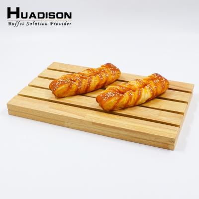 China Sustainable Hotel Restaurant Wedding Huadison Natural Healthy Wooden Cutting Board For Pizza Bread for sale