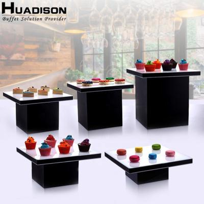 China Huadison Factory Good Quality Huadison Factory Directly Good Viable Acrylic Dessert Table Set Buffet Cake Snack Display Stand White Cake Stand for sale