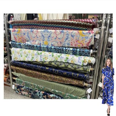 China Wrinkle Resistant 100% Silk Custom Transfer Printed Fabric For Women's Printed Fabric for sale