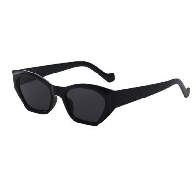 China Fashion sunglasses wholesale high quality promotion sunglasses small customization sunglasses for sale