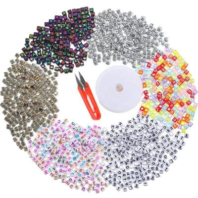 China DIY For Jewelry Making DIY Acrylic Alphabet Letter Beads For Kids Jewelry Making Set (200 Pcs) for sale