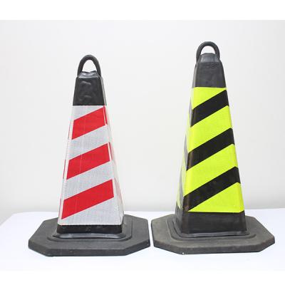 China High Visibility Link Type Rubber Square Traffic Cones Safety Colored Traffic Cones Traffic Cone for sale