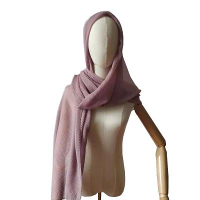 China 2021 hot new polyester hijab scarf summer head cloth lady scarf hijab for sale