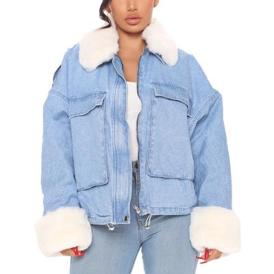 China Plus Size Good Quality Loose Faux Fur Trim Cargo Front Pockets Thick Denim Jacket For Women for sale