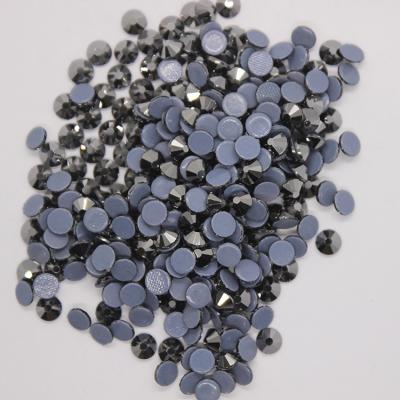 China Hot Fix Bulk Rhinestone Flatback Flatback Factory Hot Selling In Lt Hematite Crystal Beads for sale