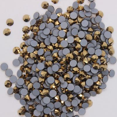 China Bulk Order Hot Fix Flatback Aurum Color Rhinestones In Flat Back Crystals For Nail Arts for sale