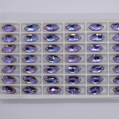 China Factory Direct Selling Flatback Back Oval Flat Glass Crystal Stones With Holes For Wedding Dress Accessories for sale