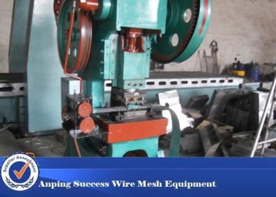 China Full Automatic Concertina Wire Machine , Razor Blade Machine High Efficiency for sale