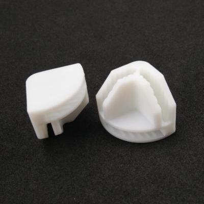 China Custom Triangle Supports PP Plastic Corner Injection Molding Parts 15 Mm Connection Feet for sale