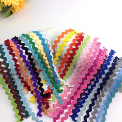 China Viable 8mm rac ribbon band zigzag colorful 10mm ric lace trimming 31 colors available ric rac trimming for dress, bag, DIY for sale