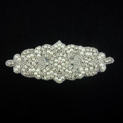 China Vintage Handmade Diamond Rhinestone and Pearl Handmade Crystal Applique Sew On or Iron On Applique For Dress Sash Belt Bridal Headpiece for sale