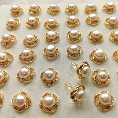 China CLASSIC Daily Wear Flat Freshwater Brass Zircon Pearl Stud Earrings for sale