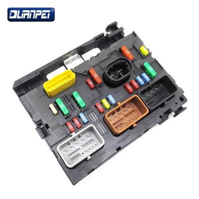 China 1 Motor Steering Box Servo BSI Under Hood Fuse Box BSM 9809742880 9666700480 For Peugeot 307/408/308 BSM R05 R20 For Citroen C4 for sale