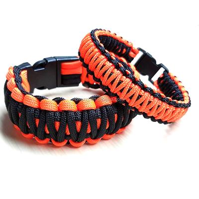 China Wholesale 12 Colurs Bulk Quick Release Handmade Stylish Dog Collar Made in Paracord for sale