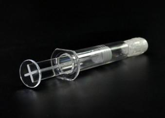 China Custom Printing Injection & Puncture Instrument 1ml / 3ml Cbd Oil Glass Syringe With Luer Lock for sale