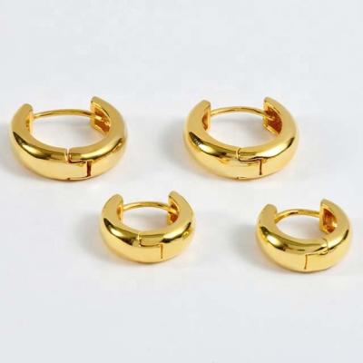 China Fast Shipping Simple And Soft Earrings Genuine Lead Free Nickel Free Fresh 18k Anniversary Gold Plated Wind Earrings Hoop Earrings for sale