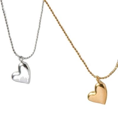 China FASHIONABLE Retro Style 18K Gold Plating Stainless Steel Casual Necklace European and American Heart Pendant Necklace Love for sale