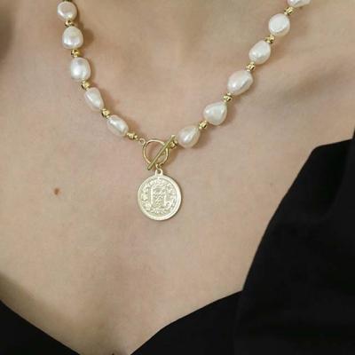 China New Arrival Vintage Baroque Necklace Women's Small Natural Pearl Gold Coin Pendant Light Luxury Clavicle Chain For Women Party Gift for sale