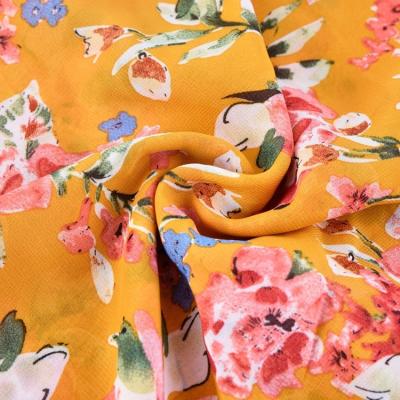 China Factory Anti-static High Quality Fashion Polyester Women Garment Breathable Floral Chiffon Fabric for sale