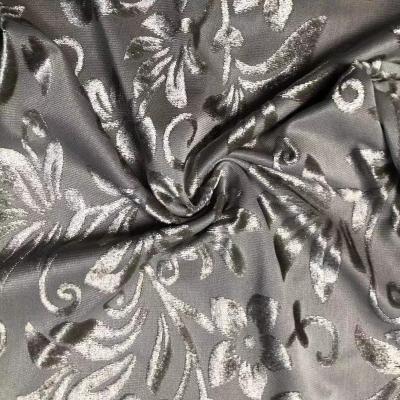 China 2022 New Fashion Soft Comfortable Dyeing Knitting Bright Silk Velvet Jacquard Spun Fabric Shrink-Resistant for sale