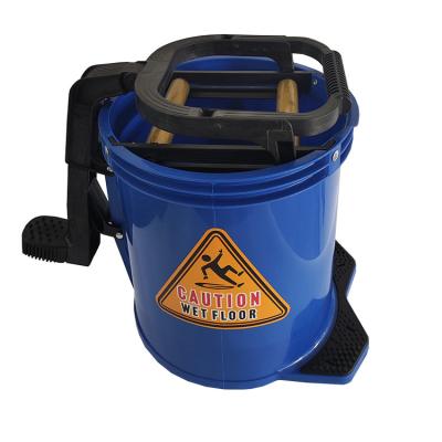 China Sustainable 16L MOP WRINGER BUCKET PLASTIC MECHANISM BRASS ROLLER Blue for sale