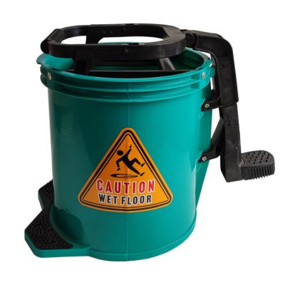 China Sustainable Popular in Newzealand Green 16L Mop Wringer Bucket Plastic Roller for sale