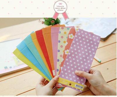 China Colorful Fancy Gift Envelope 120g Woodfree Offset Printing Paper Envelope With Cuty Dot Printing for sale