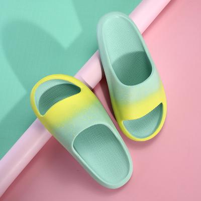 China Top Selling Home Hotel Mens Anti-Smell Mens Designer Slippers Sandals Women Slippers Sandals for sale